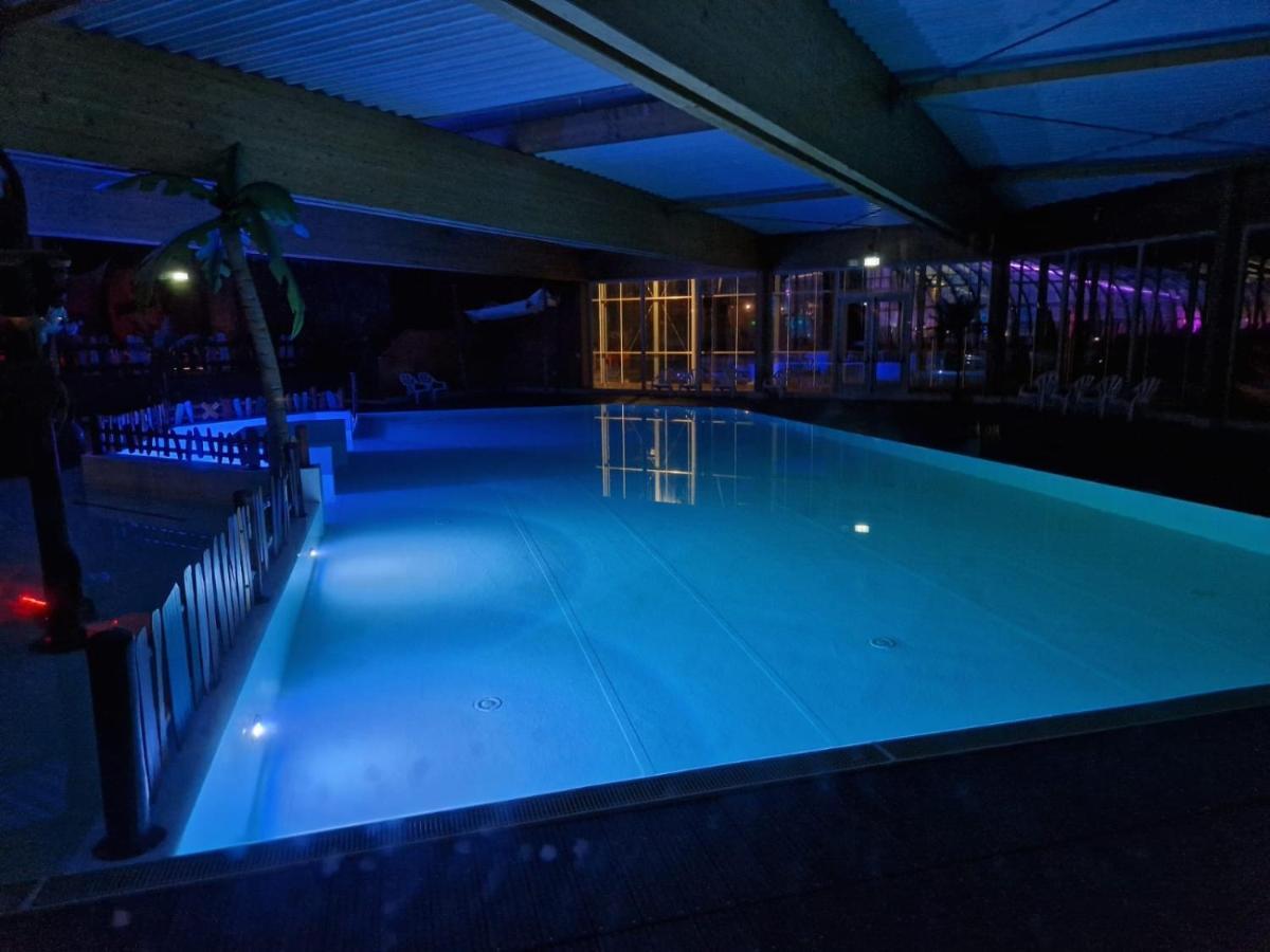 Vechtdalchalet De Berk, 5 Sterrenpark Capfun Stoetenslagh Rheezerveen 외부 사진