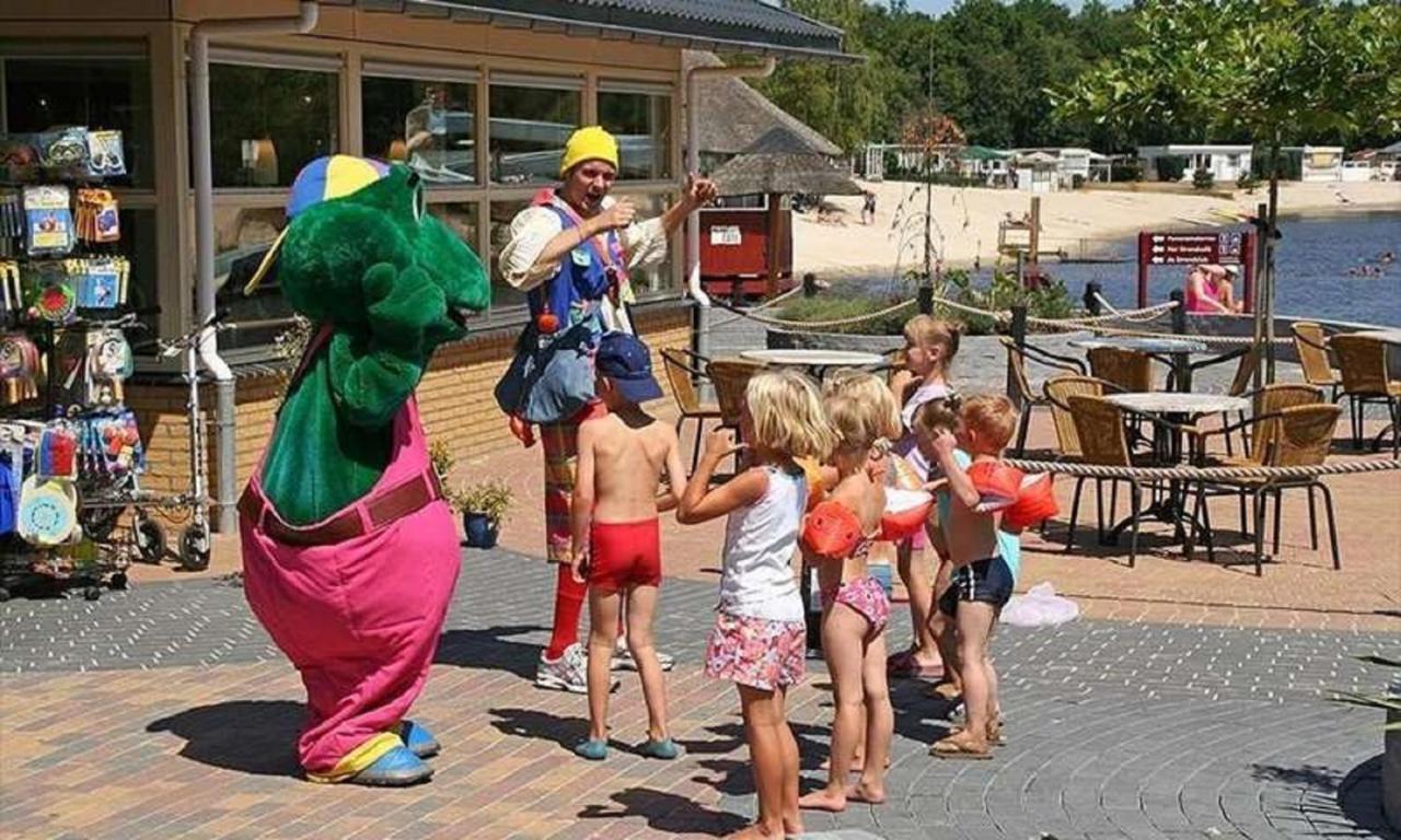 Vechtdalchalet De Berk, 5 Sterrenpark Capfun Stoetenslagh Rheezerveen 외부 사진